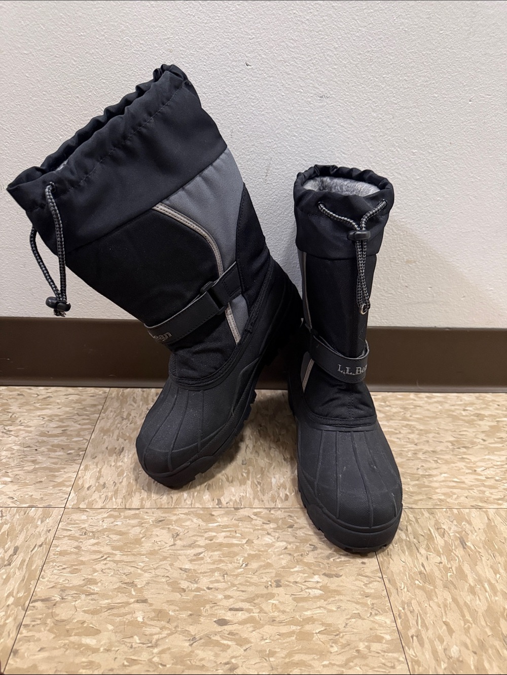 L.L. Bean Black and Gray Insulated Snow Boots